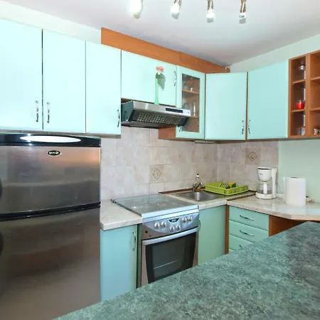 Sandra 1820 Apartmán