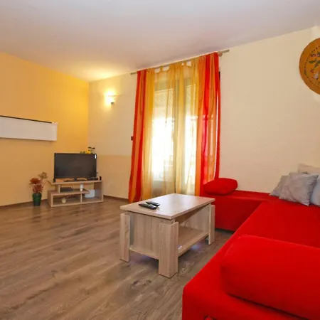 Sandra 1820 Apartmán Pula